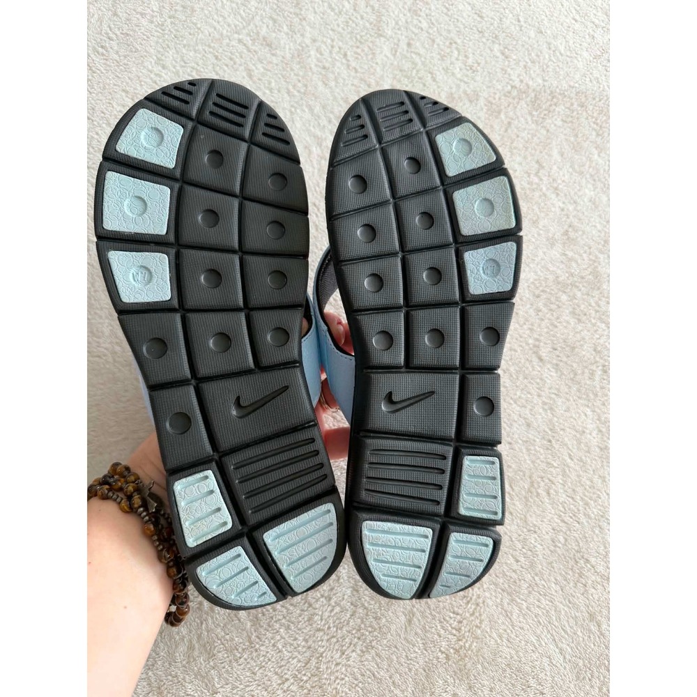 Nike Womens 7 Blue Silver Comfort Footbed Flip Flop Thong Athletic Sandals - Picture 6 of 7